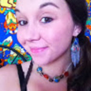 Meet your Posher, Brittni